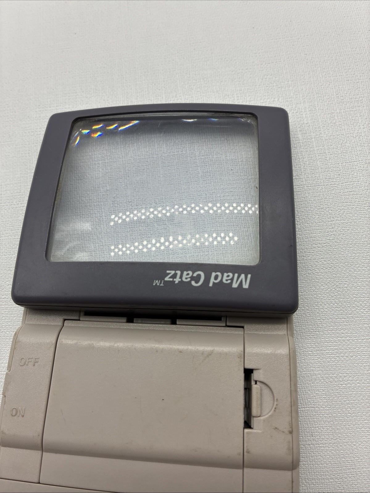 Mad Catz Nintendo Gameboy Screen Light And Magnifier Attachment 1 light out