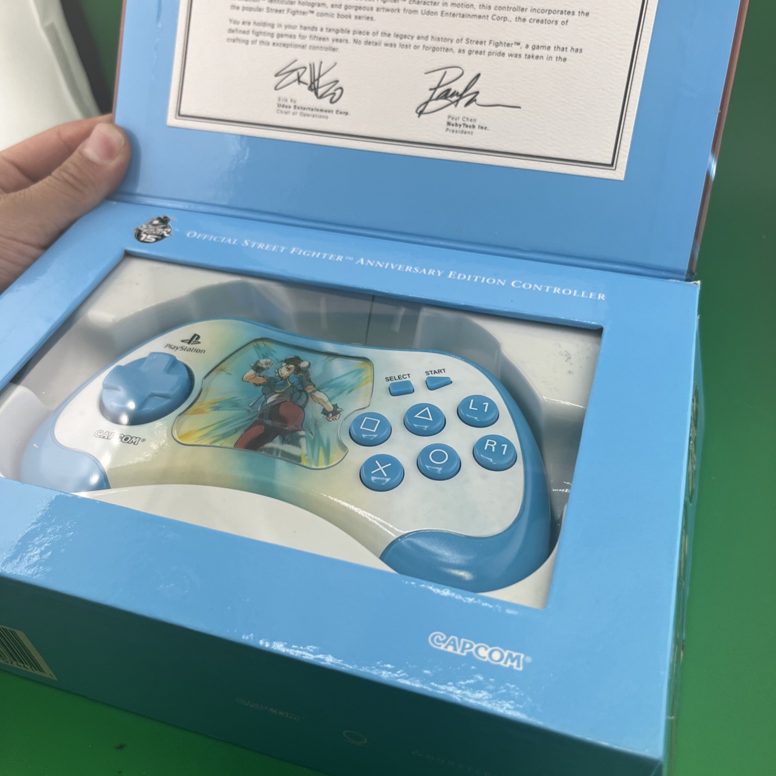 Nubytech Street Fighter Chun Li Capcom Gamepad Read Notes (T28)