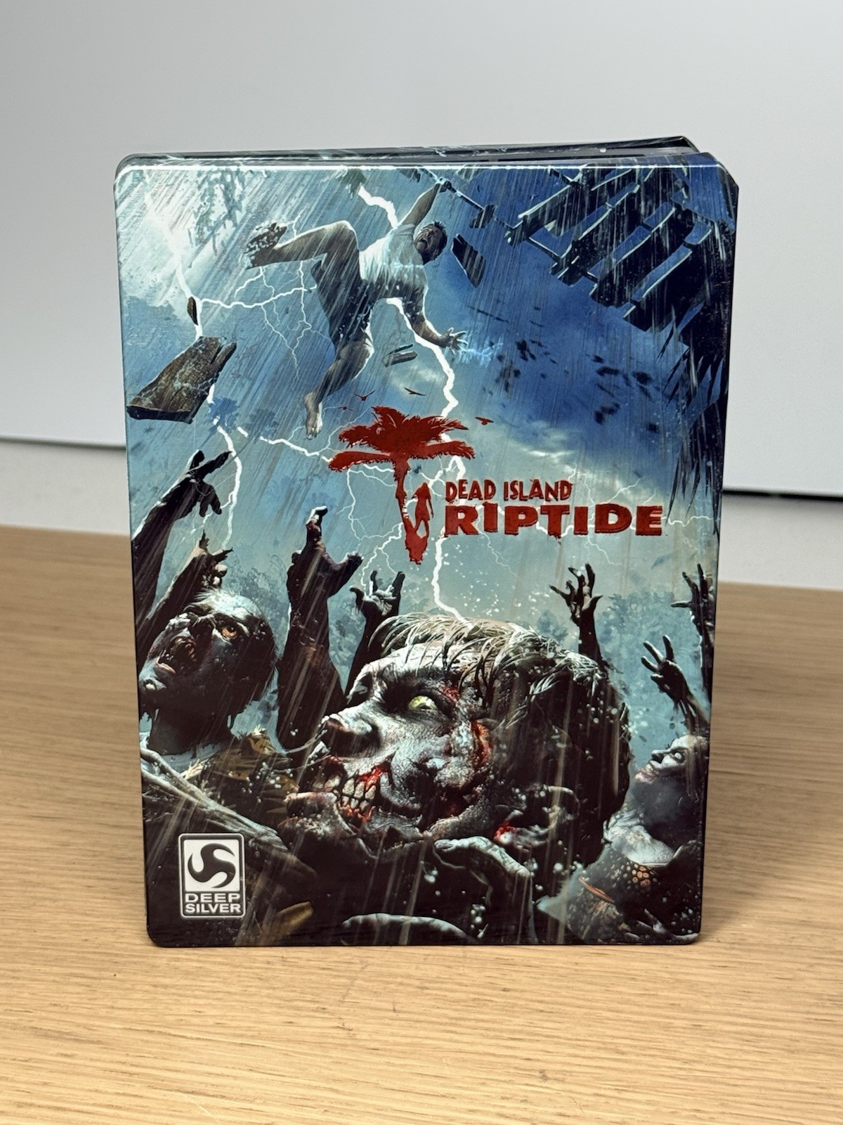 New! Dead Island Riptide – Collectible Steelbook Case (Game Not Included)
