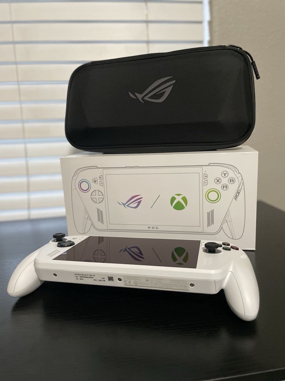 ROG Xbox Ally 7″ FHD 120Hz Gaming Handheld With ASUS – Premium 2-in-1 Hard Case