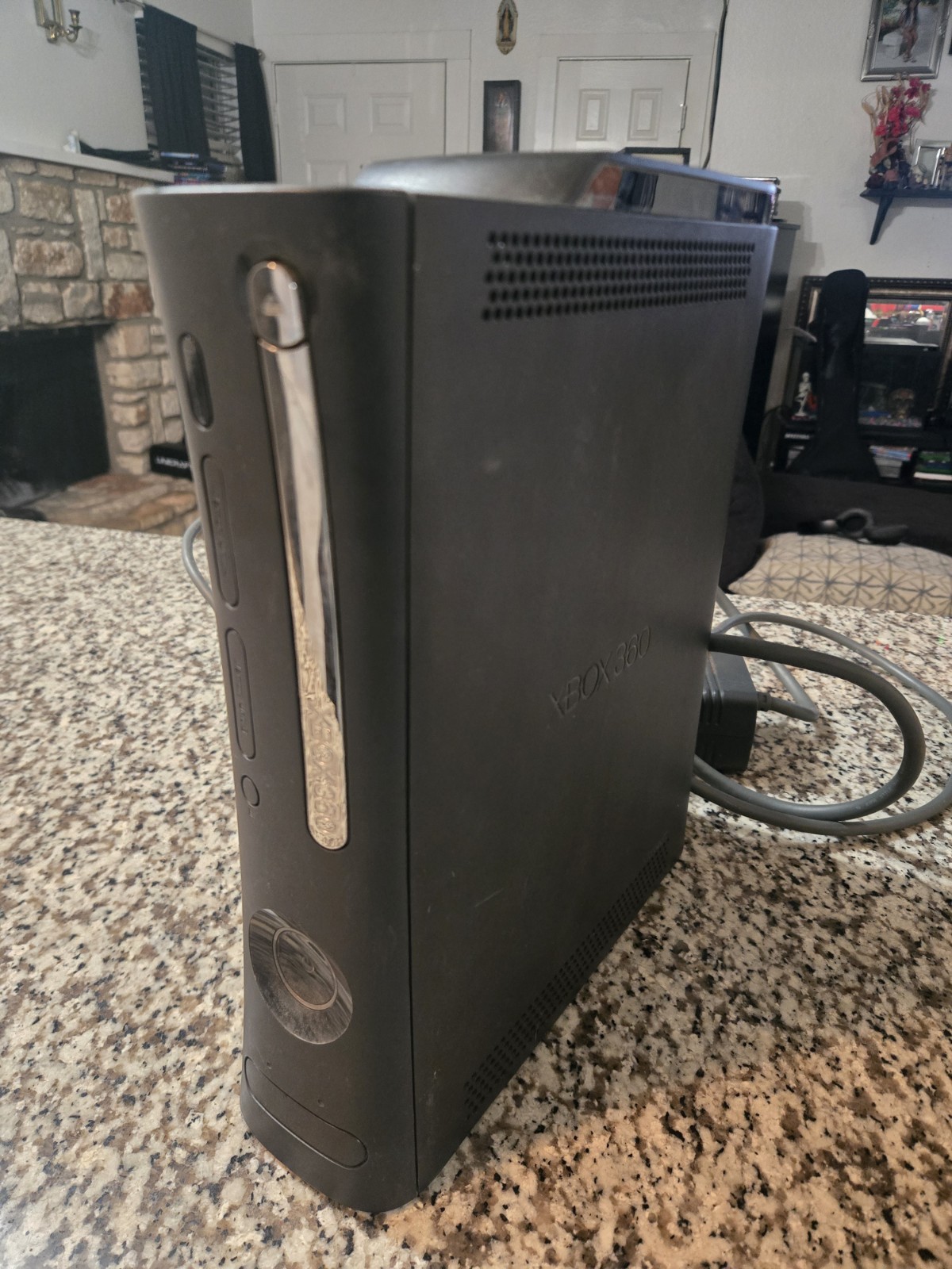 Microsoft Xbox 360 Elite 120GB Console – Black With Cords Tested Working
