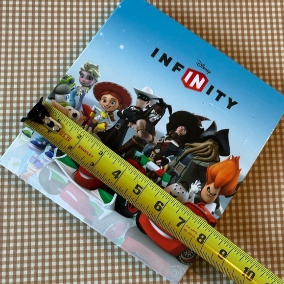 DISNEY INFINITY Power Disc Album With all 20 Wave Discs. Stitch Nemo Anna Merida