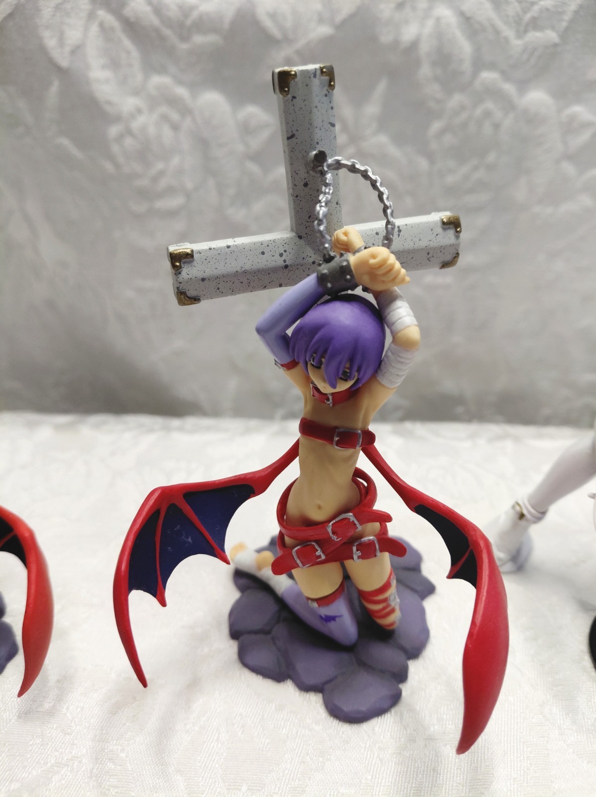 Anime Darkstalkers Vampire Saviors Morrigan PVC Figures Gashapon