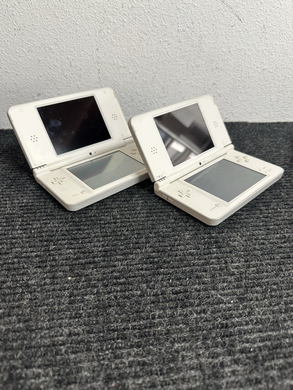 Lot Of 2 Nintendo DSi XL LL Console UTL-001(JPN) White Defective