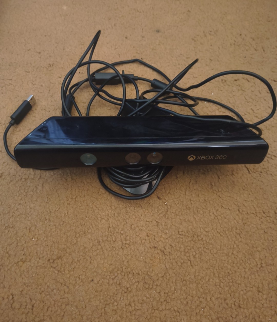Microsoft Xbox 360 Black Console Bundle Kinect Controller HDMI Wi-Fi