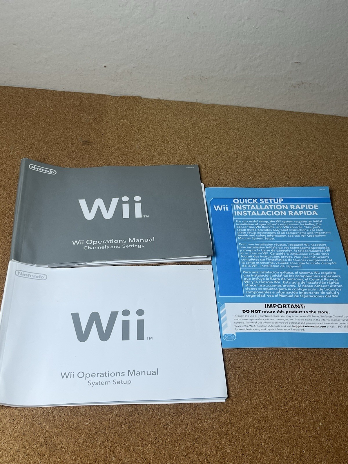 Nintendo Wii Operations Manual Set – Silver and White And Quick Setup Insert