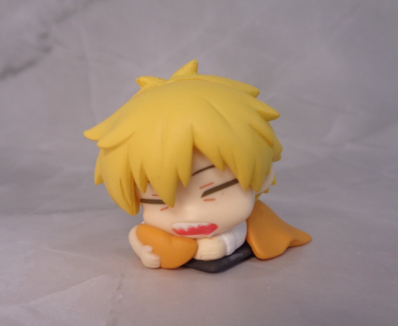 Denji Sleeping Futon Figure Anime Manga Chainsaw Man