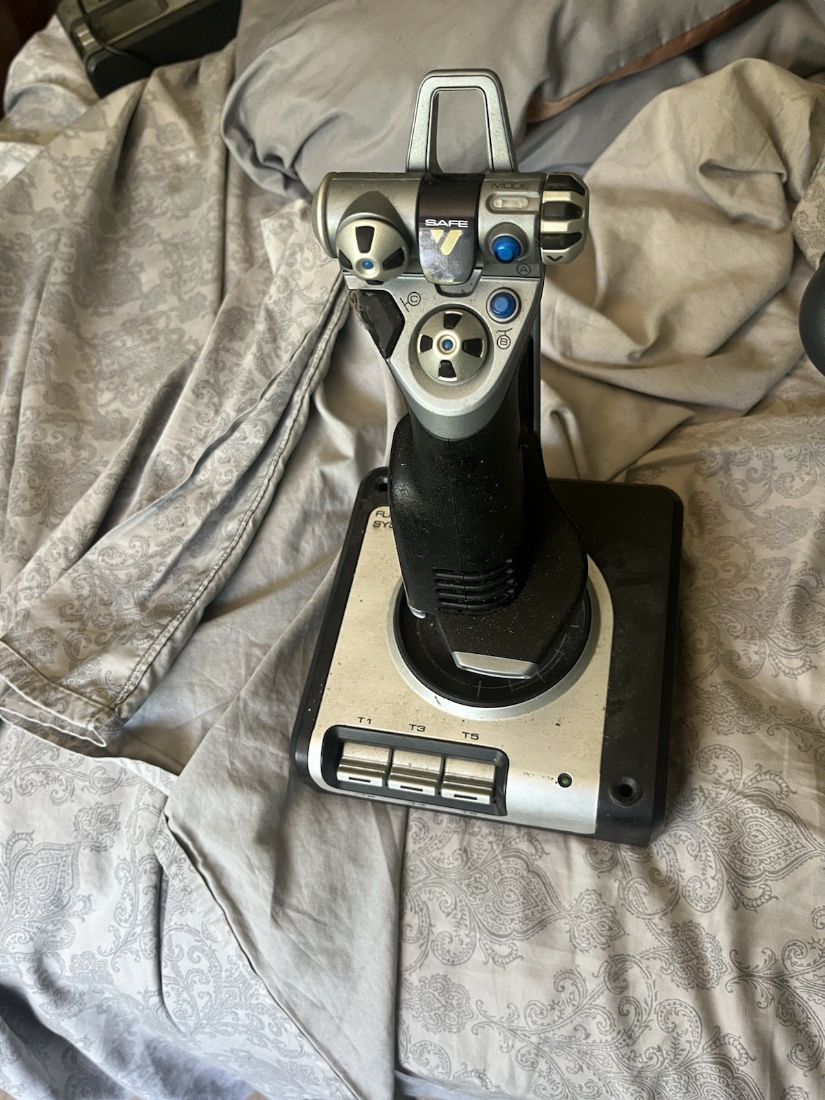 Yoke Controllers For Pc-works With Certain Games Not Sure If It Works For All