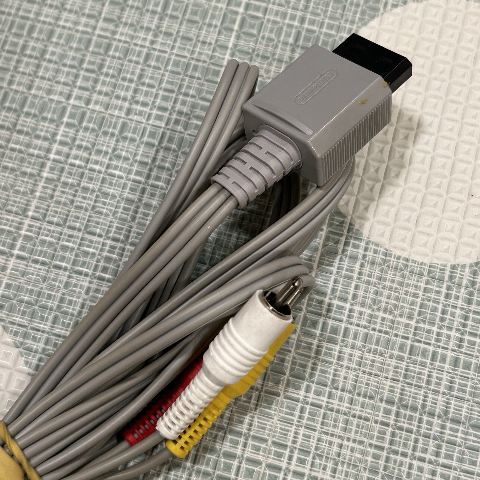 Nintendo Wii OEM Cord Bundle – Power Cord + AV Cable + Sensor Bar Genuine TESTED