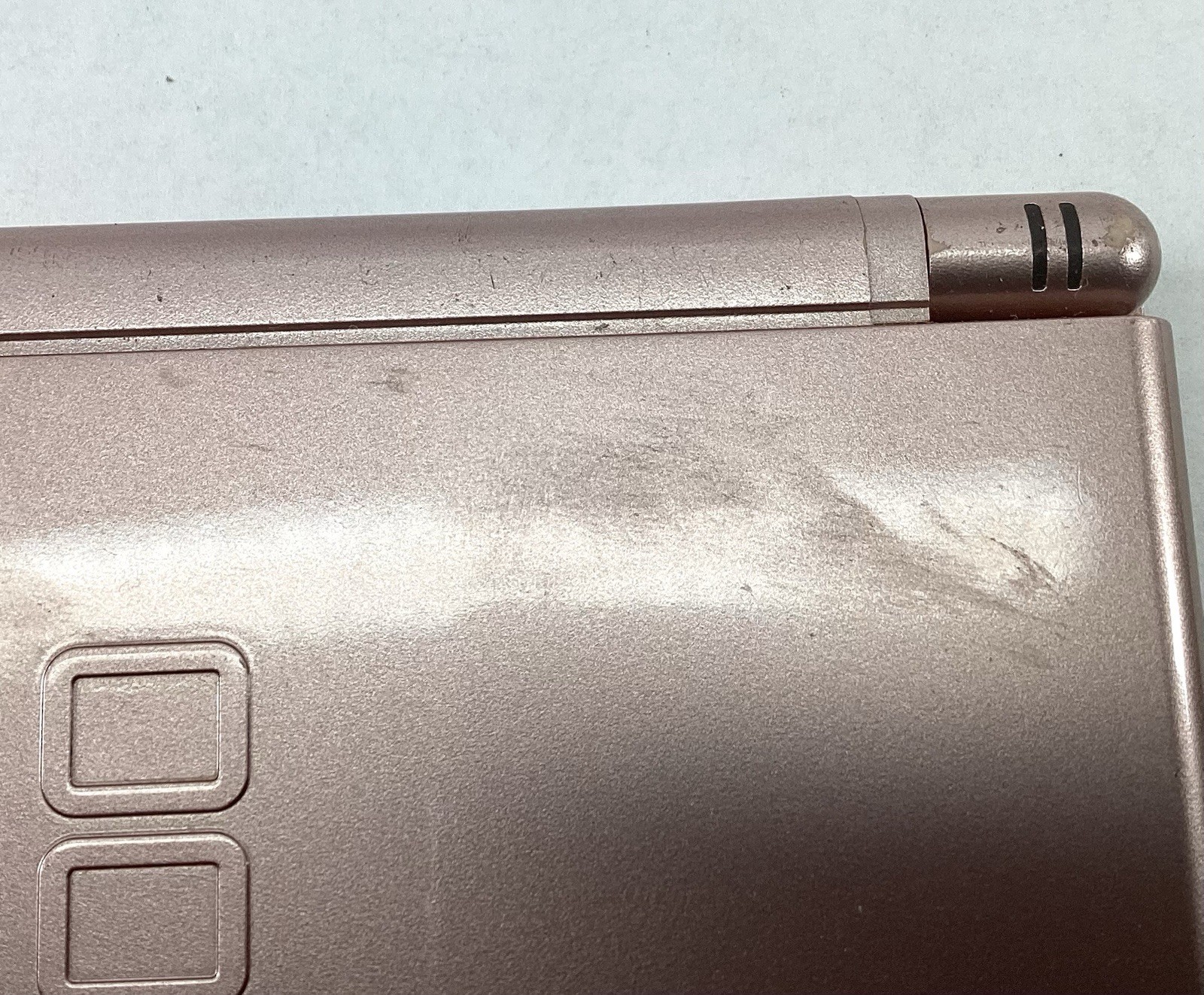 Nintendo DS Lite USG-001 Rose Pink OEM Charger UG-002 Stylus W/Scratches Tested