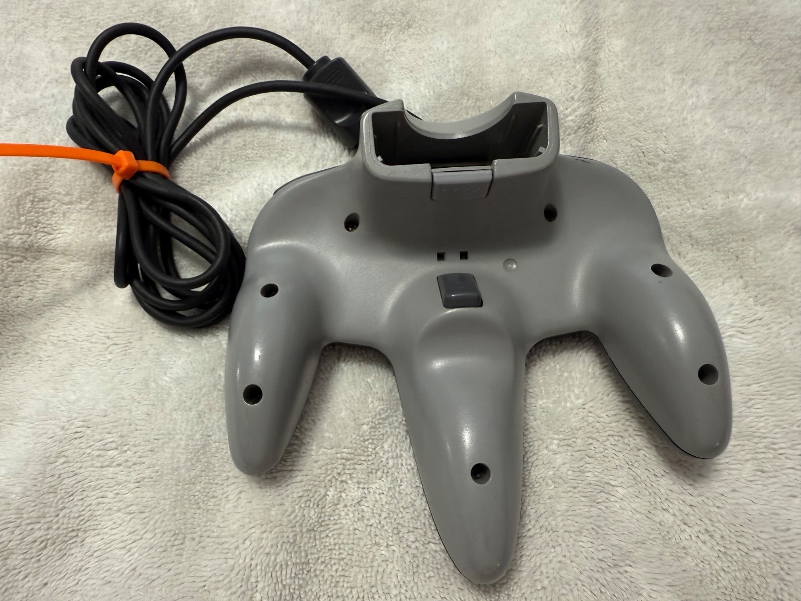 Nintendo 64 Rare Hello Mac Black/Grey Controller TIGHT Stick