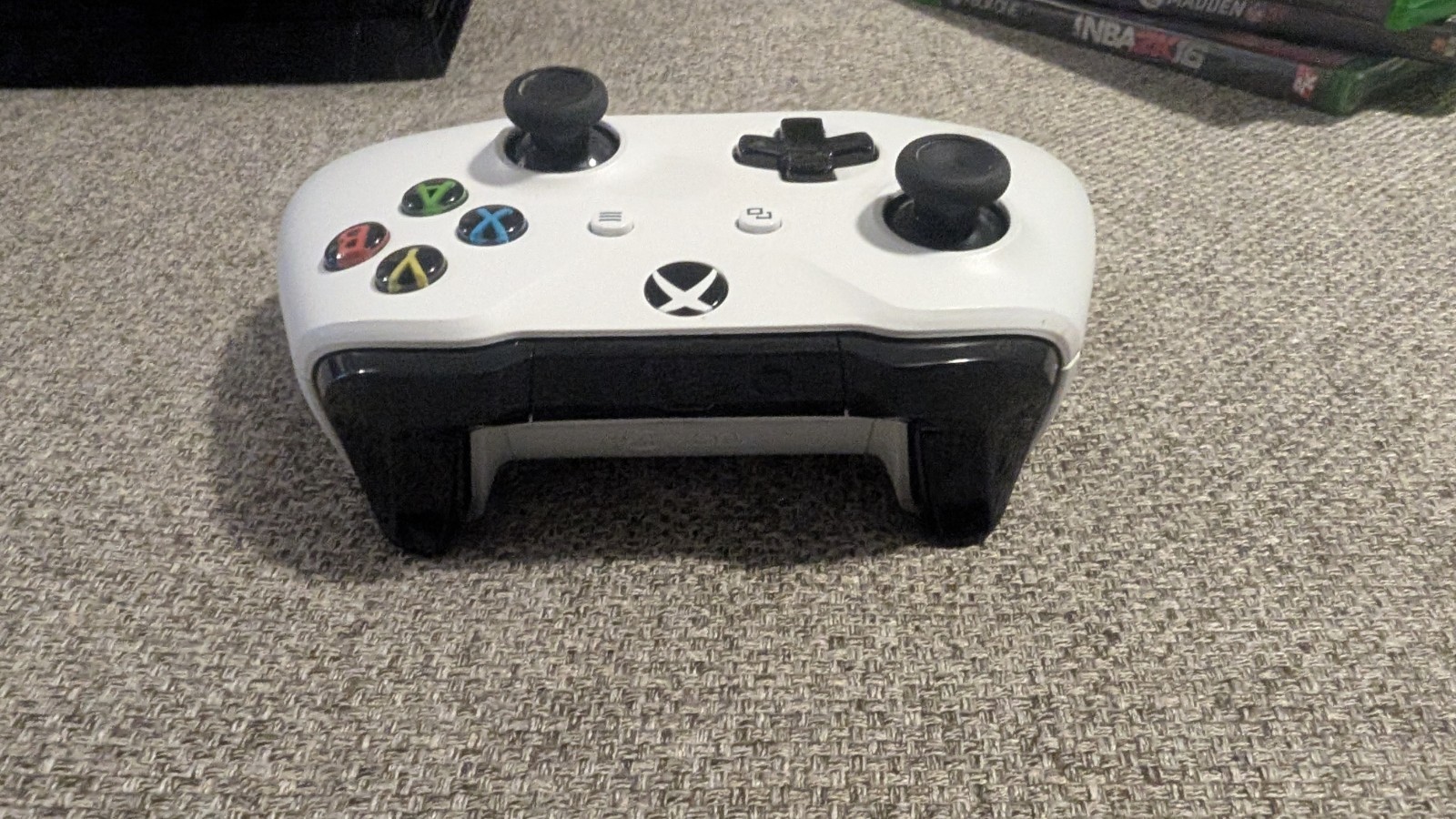 Microsoft Xbox One X 1TB Black Home Console Bundle 1 Controller 5 Games READ