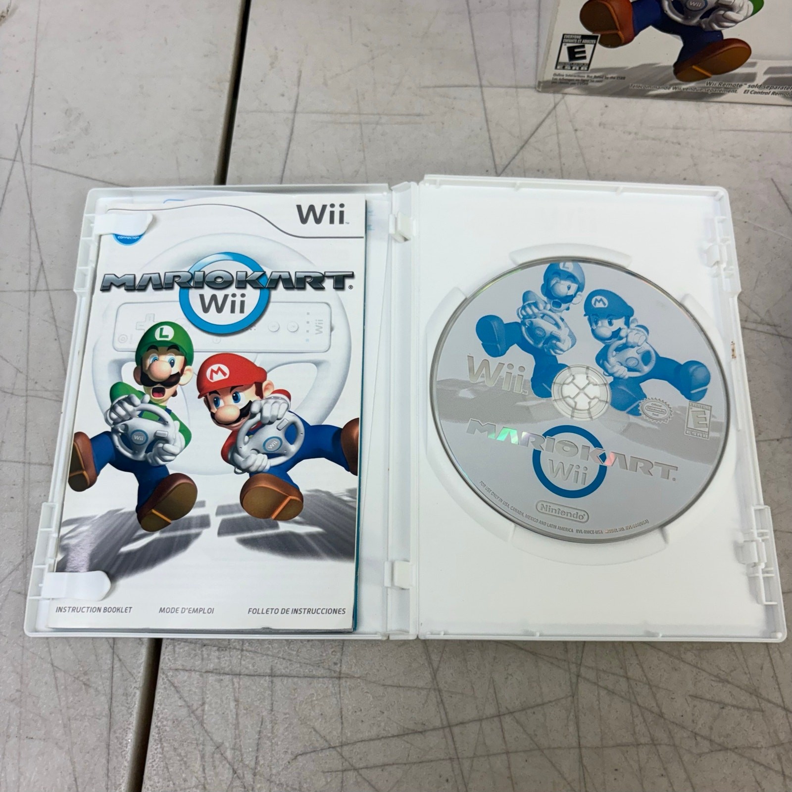 Mario Kart Wii Complete With Big Box And Wheel – Nintendo Wii (2008) Pre Owned