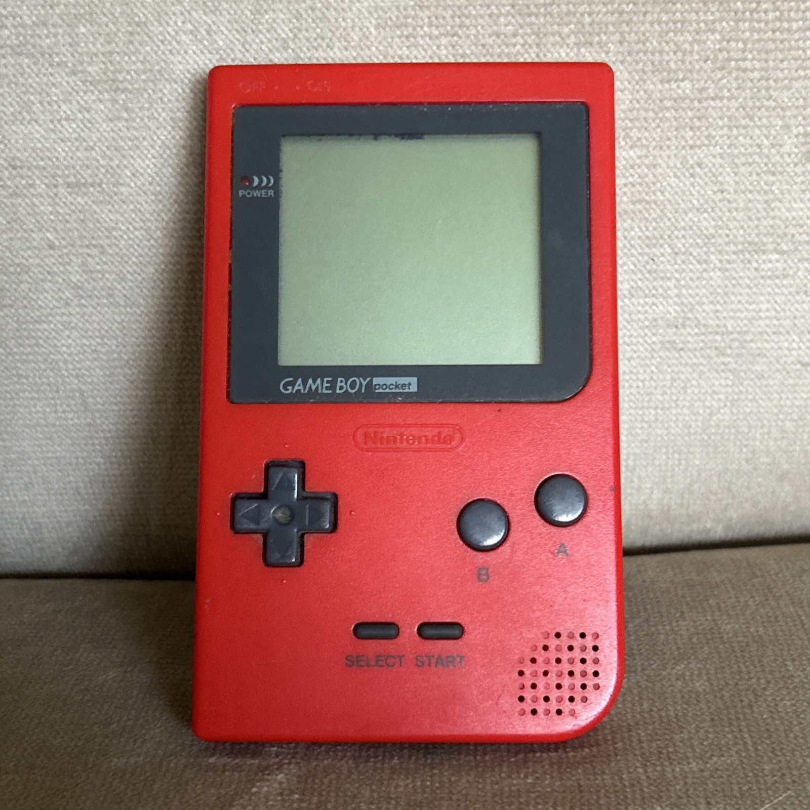 Nintendo Game Boy Pocket – Red (Turns On) AND Pokémon Blastoise case for it !!