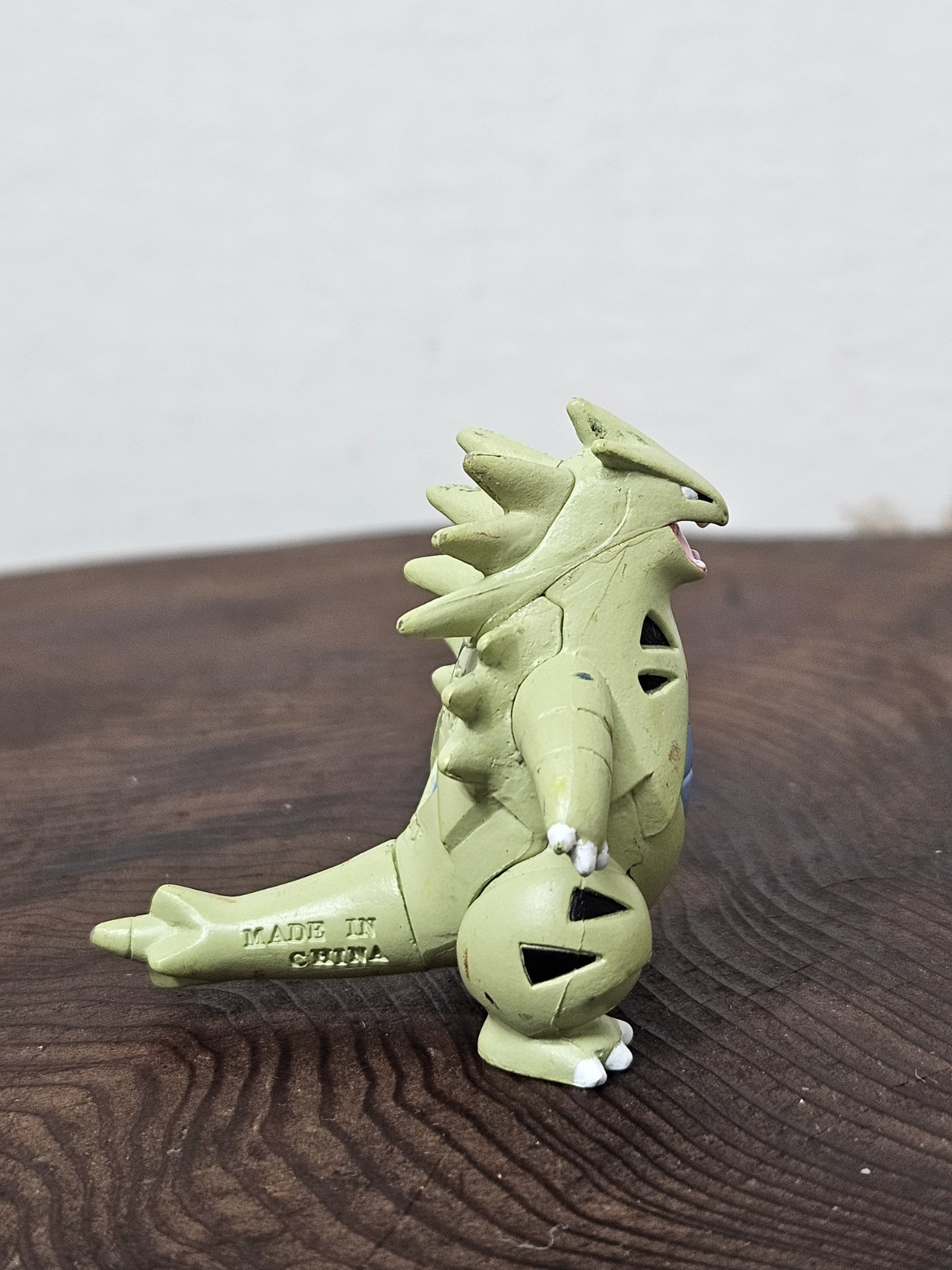 Tyranitar (Lighter color) Pokemon Monster Collection Figure Tomy D06 1.8in