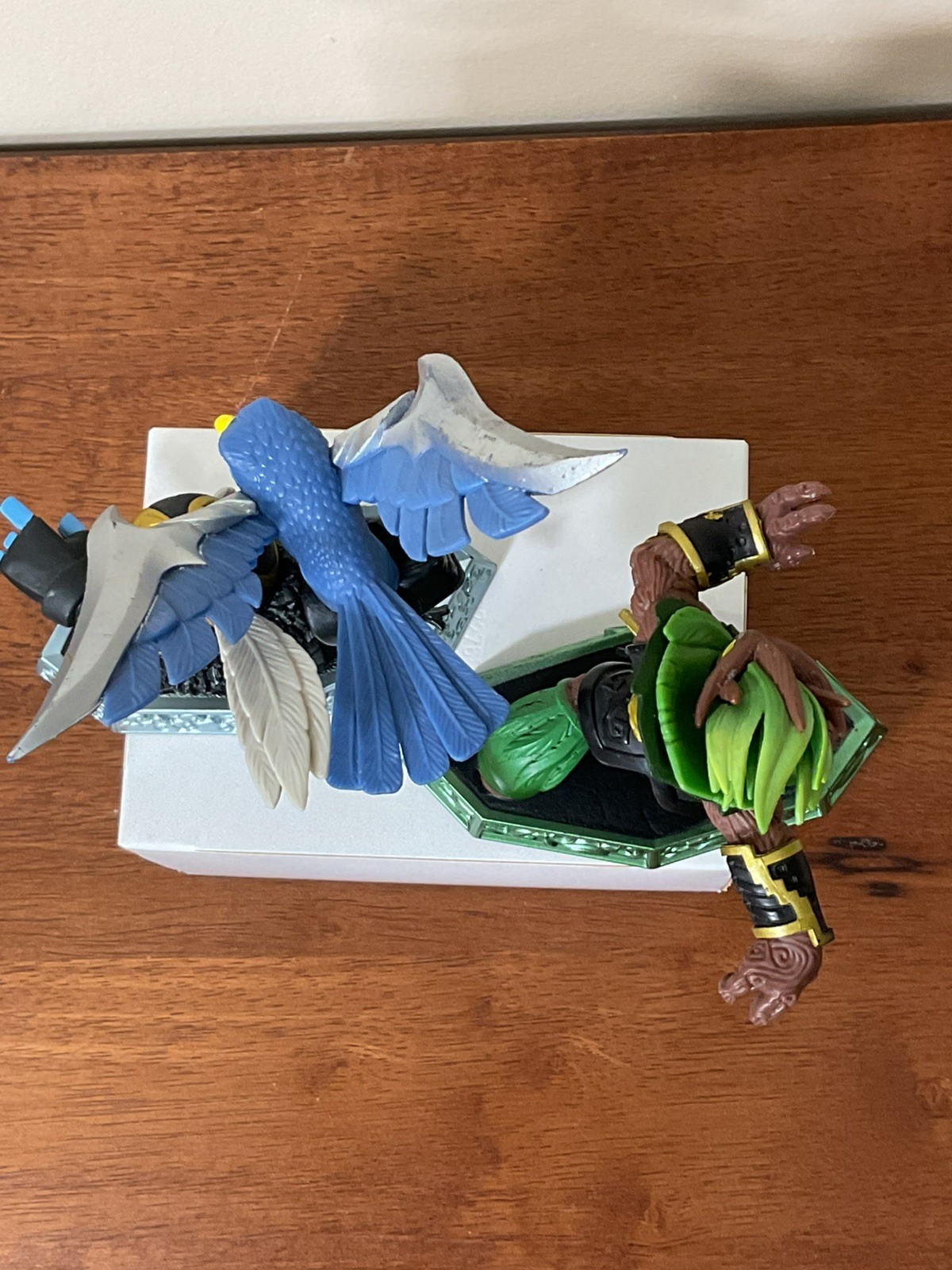 Skylanders Air Strike and Ambush Lot of 2 Action Figures Untested