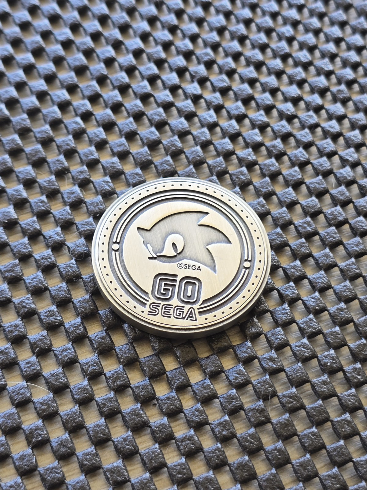 Sonic Hedgehog GO SEGA 60th Anniversary Coin Medal Rare GENESIS SATURN DREAMCAST