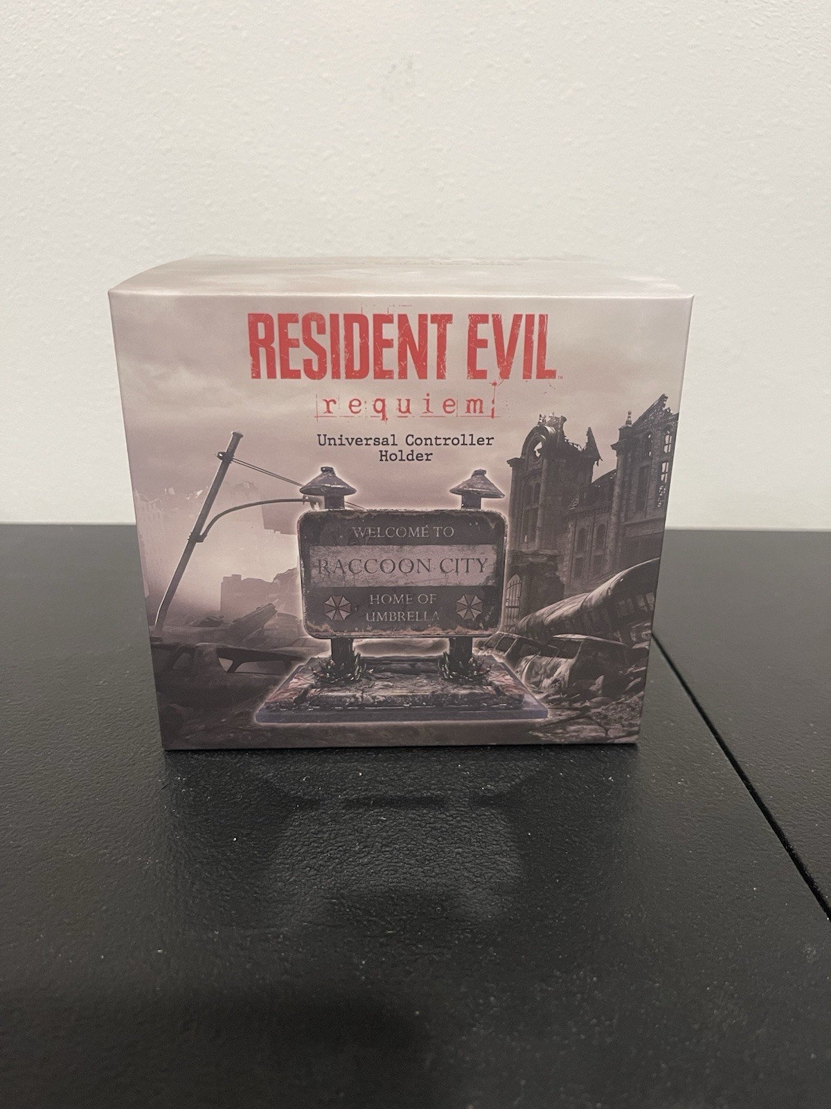 Resident Evil Requiem Universal Controller Holder NIB