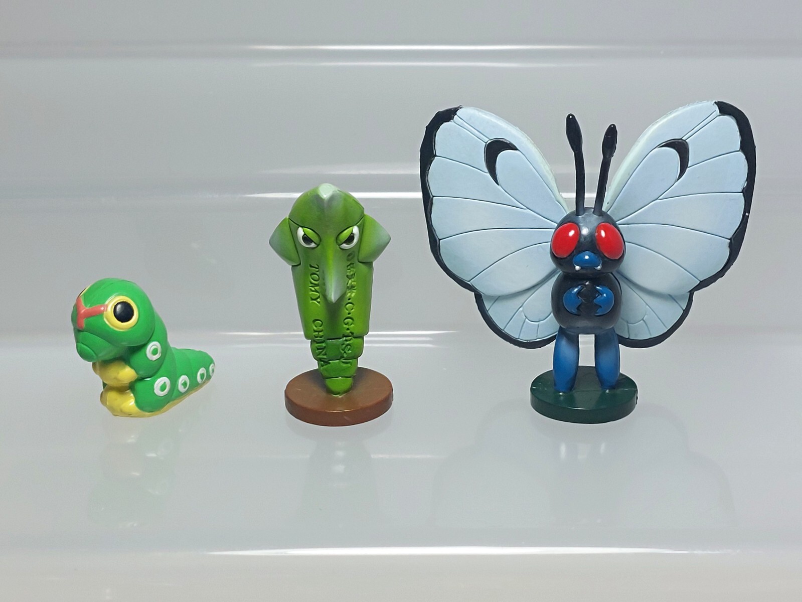 Pokemon Figure Butterfree Metapod MC Tomy & Caterpie Stamp Banpresto 0.9-1.9in