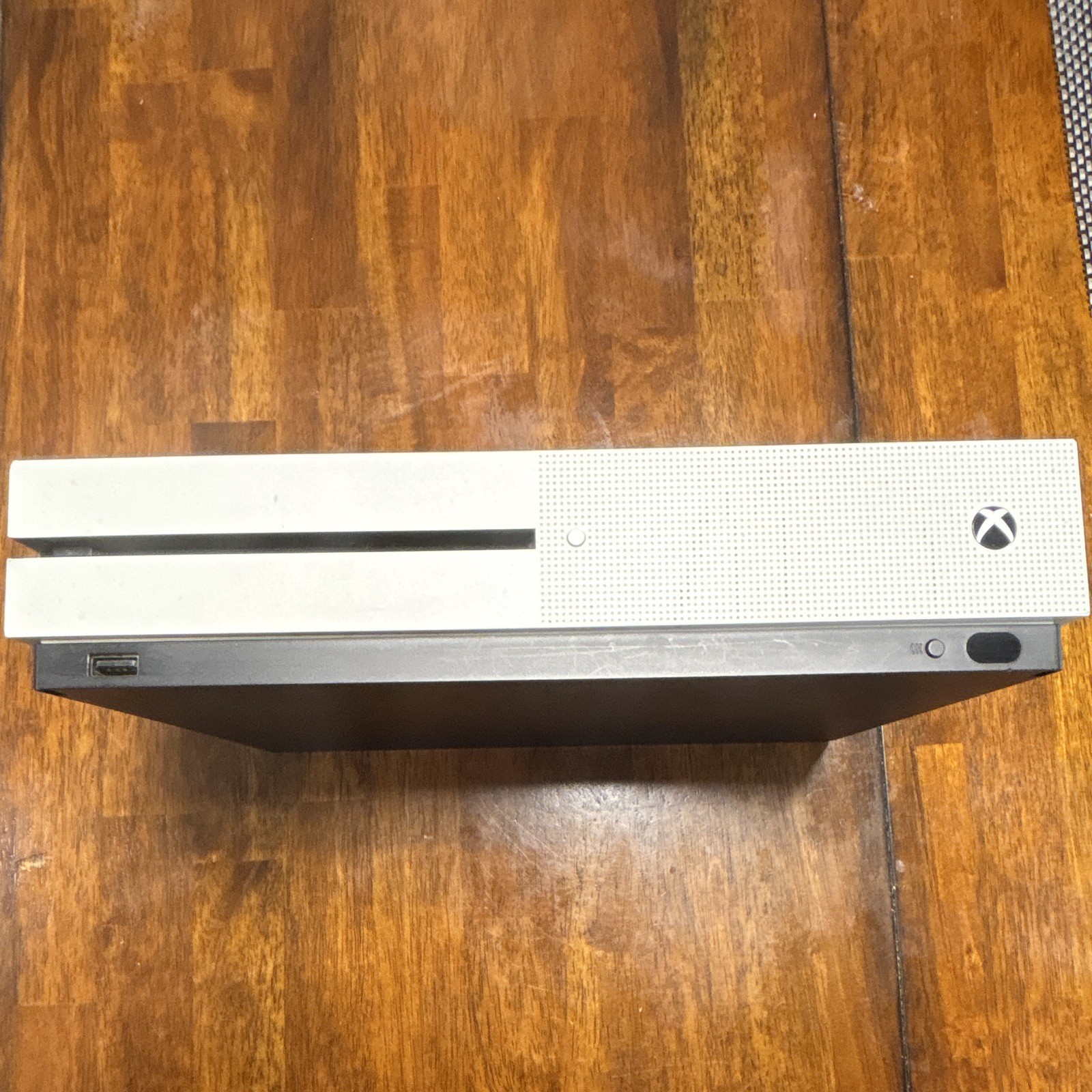 Microsoft Xbox One S 1TB 4K UHD White Console Model 1681