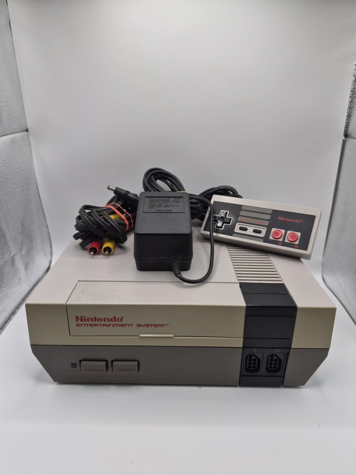 Nintendo Entertainment System NES-001 Console System Bundle Cleaned Tested Mint