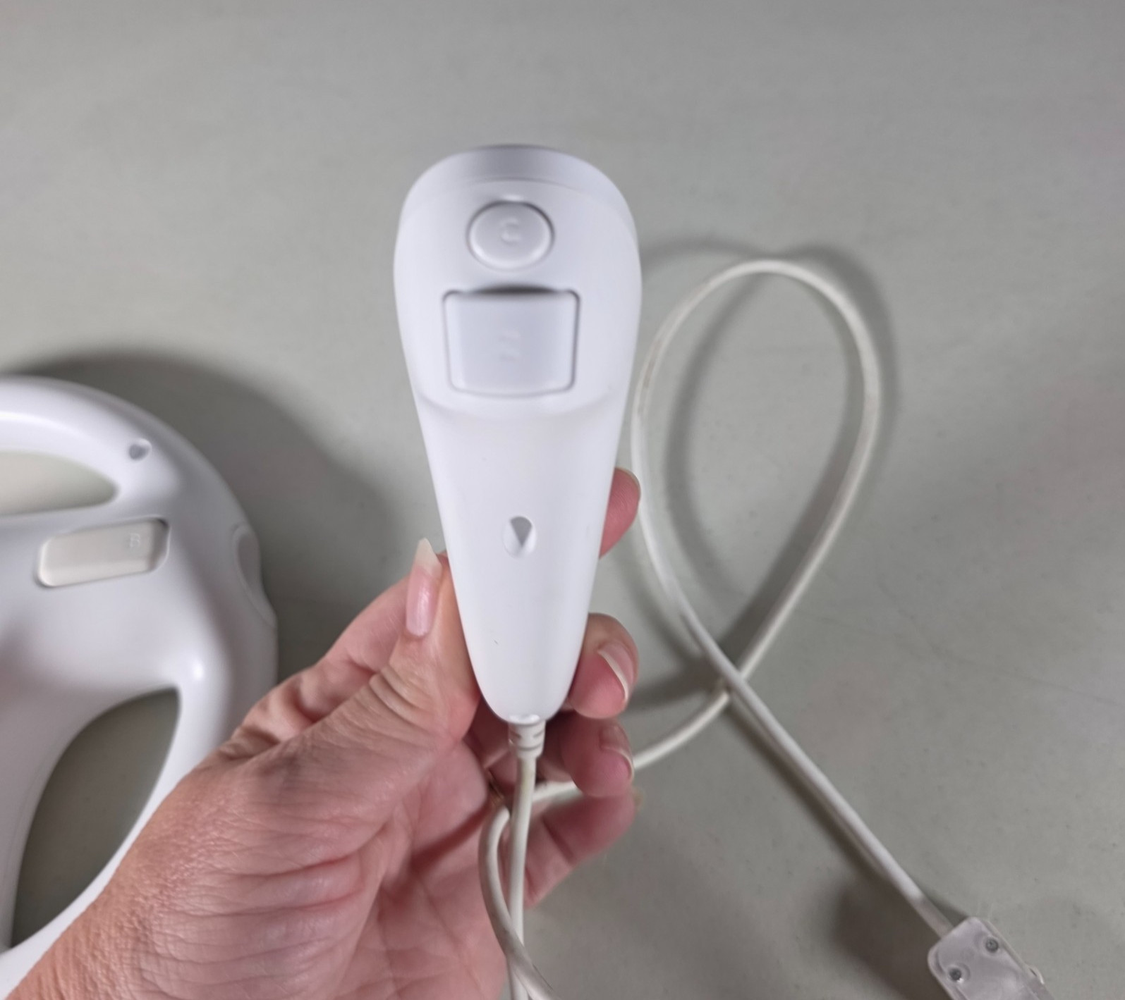 Official Nintendo Wii Wheel RVL-024 White and Nunchuk Controller Bundle OEM