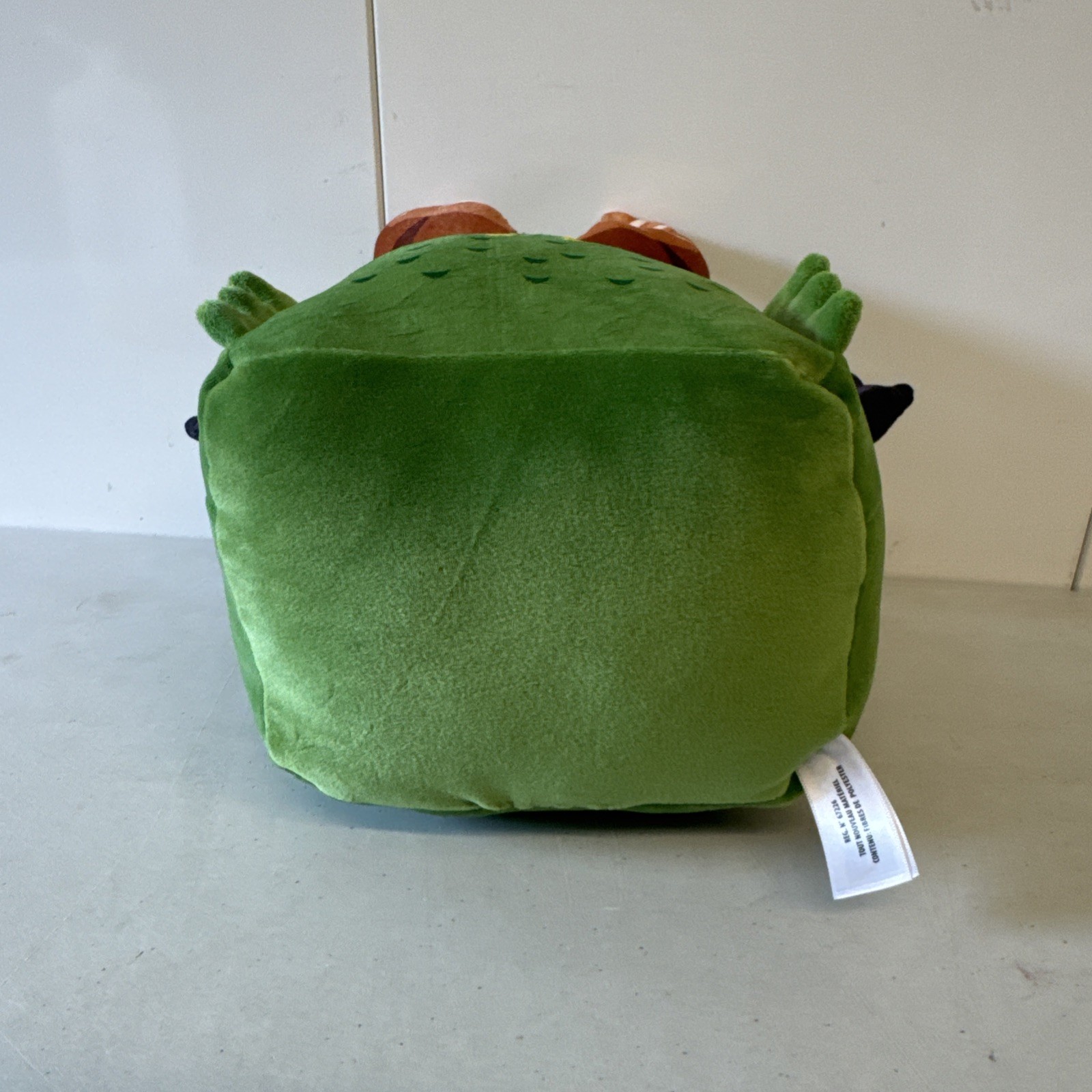 Blox Fruits Dragon Fruit Plushie 8 inches (NO DLC) Excellent Condition