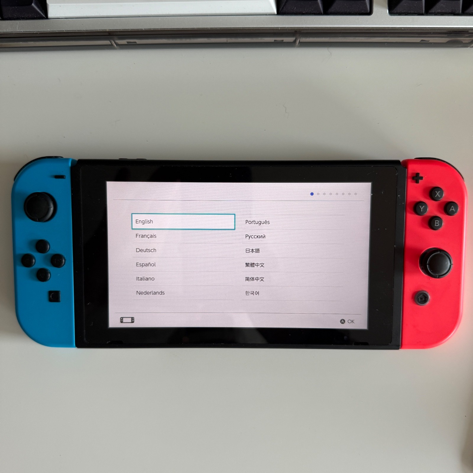 Nintendo Switch Console Blue Red Joy-Cons Bundle Dock Charger 128GB Tested