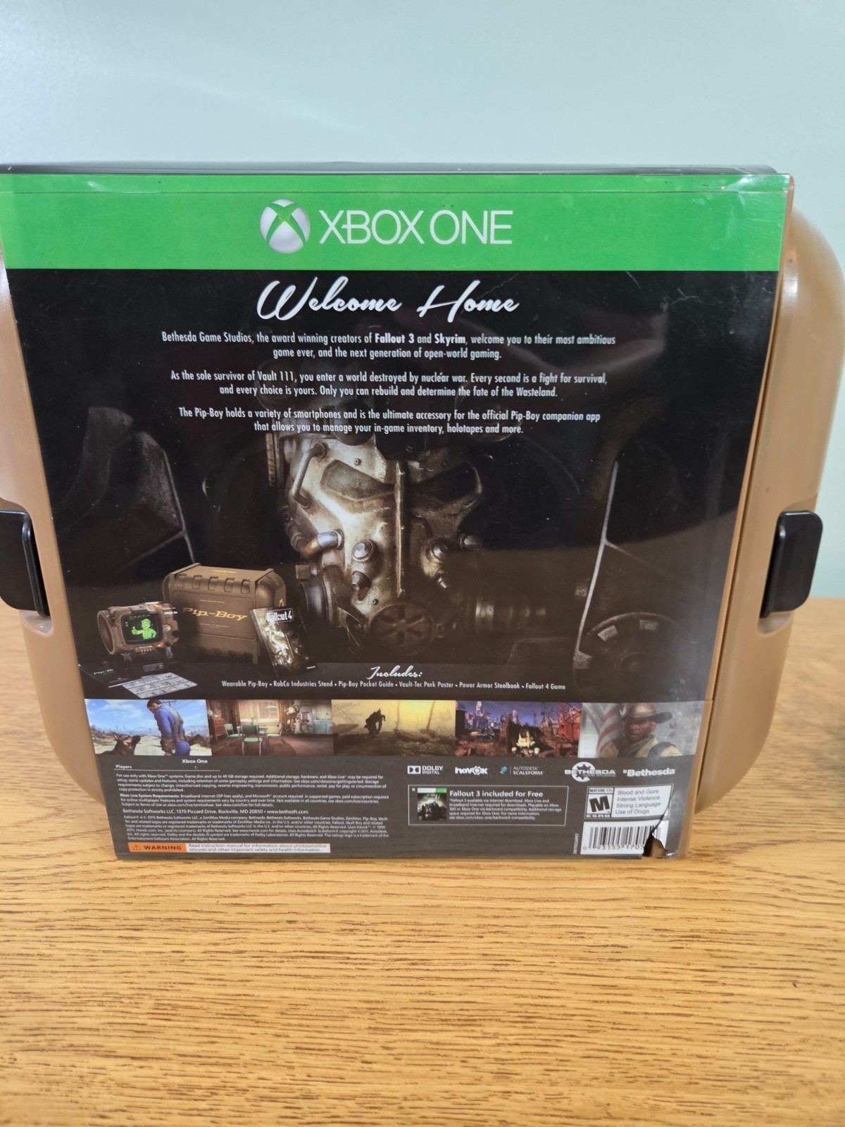 Bethesda Fallout 4 Pip-Boy Edition Limited Edition Replica for Xbox One