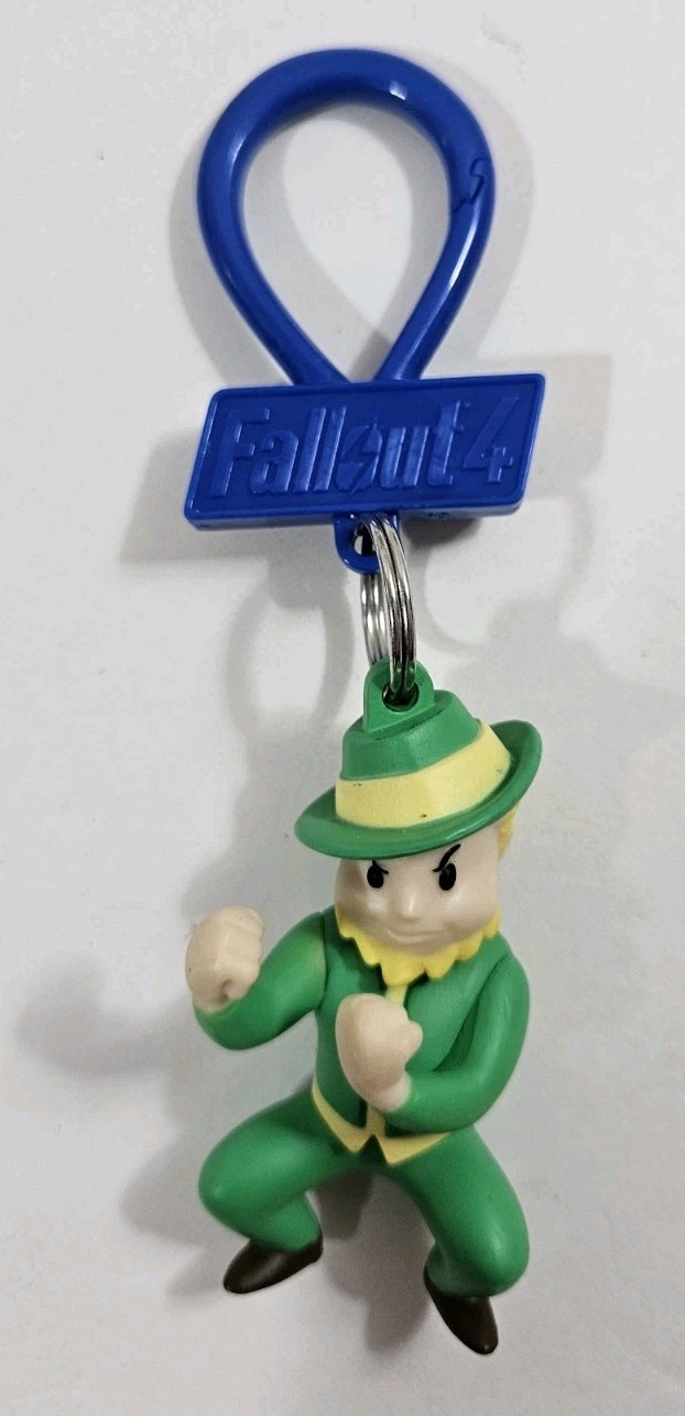 Fallout 4 Vault Boy Irish LUCK 2.5″ Backpack Hanger Clip 2016