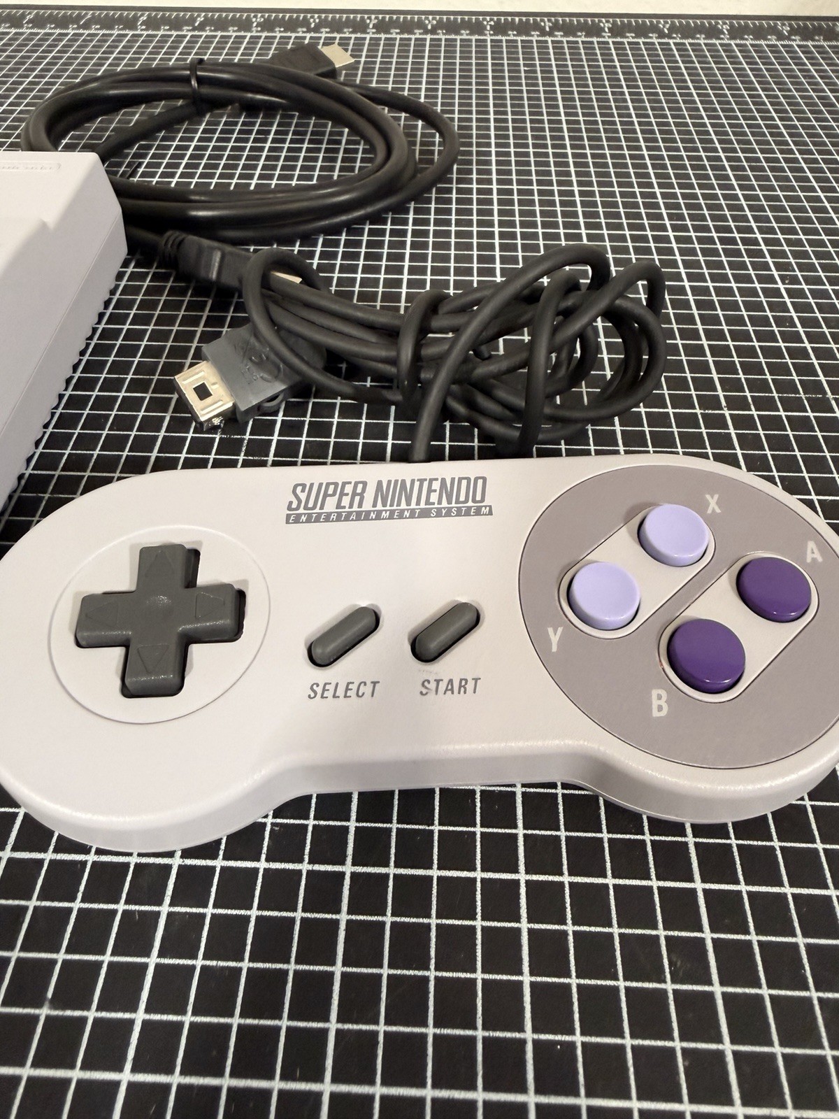 Super Nintendo Mini Classic Edition Control Deck CLV-201 with Cords & Controller