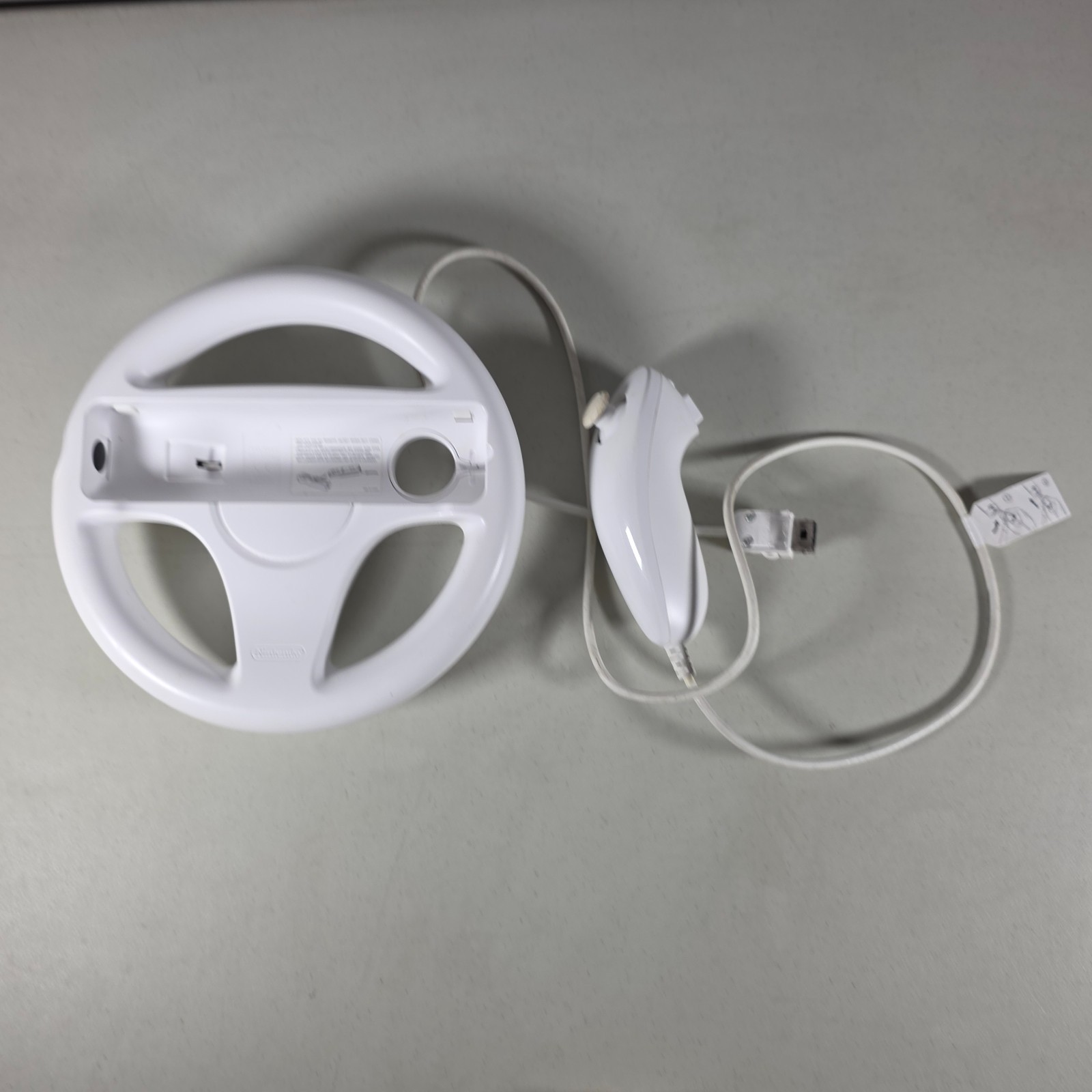 Official Nintendo Wii Wheel RVL-024 White and Nunchuk Controller Bundle OEM