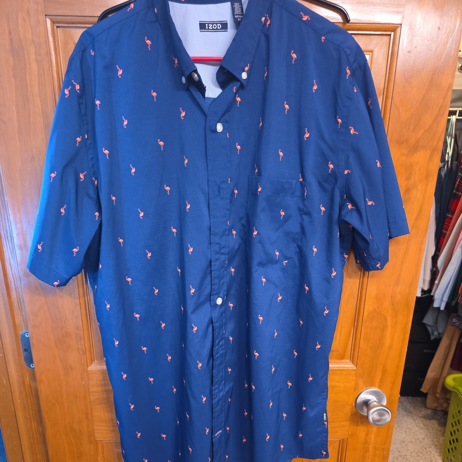 IZOD Shirt Mens XLT Navy Blue Flamingo Print Short Sleeve Button Down Pocket