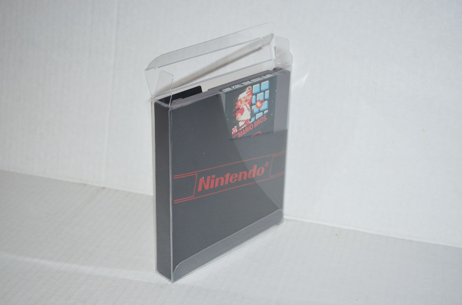 10 Plastic Protective Protector Cases Sleeve Display For Nintendo NES Cartridges