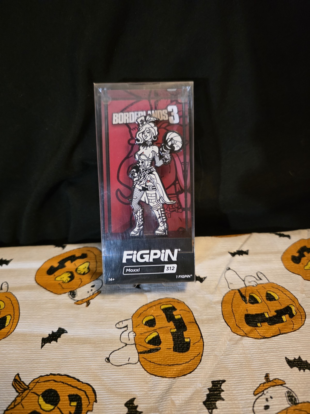 FiGPiN Borderlands 3 Black & White Mad Moxxi #312 GameStop Exclusive unscanned