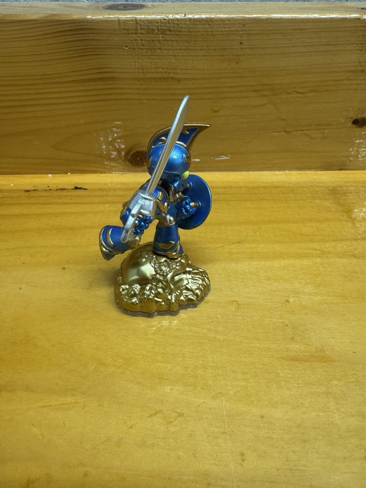 Skylanders Trap Team Eon’s Elite Chop Chop Figure Cleaned and Tested