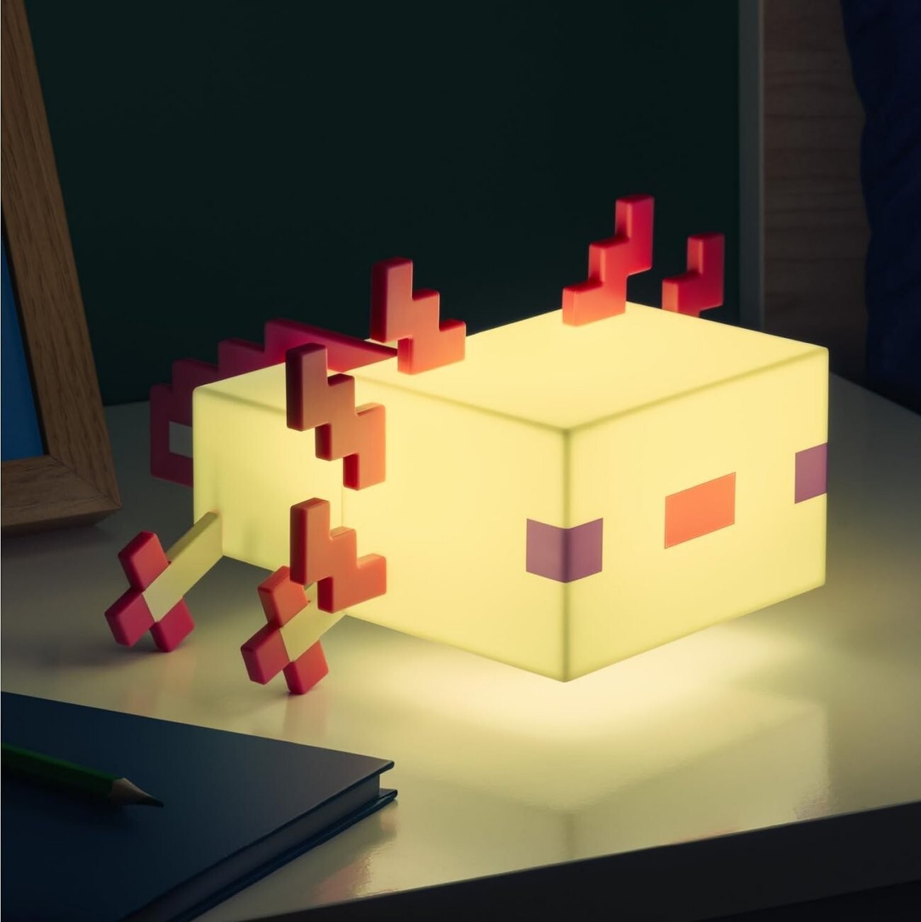 Minecraft Axolotl Light Up Lamp 5 Color Modes Game Décor Night Mojang Video Game