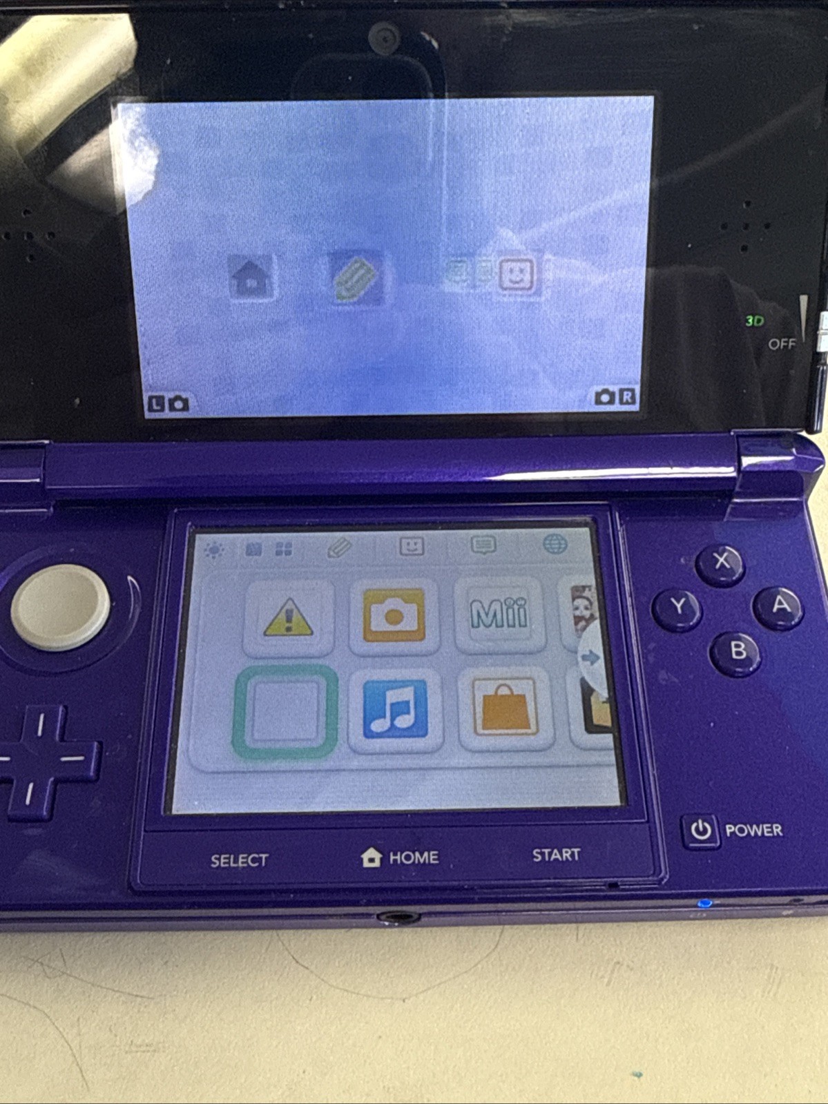 Nintendo 3DS Midnight Purple Portable Gaming Console W/ 13 Games