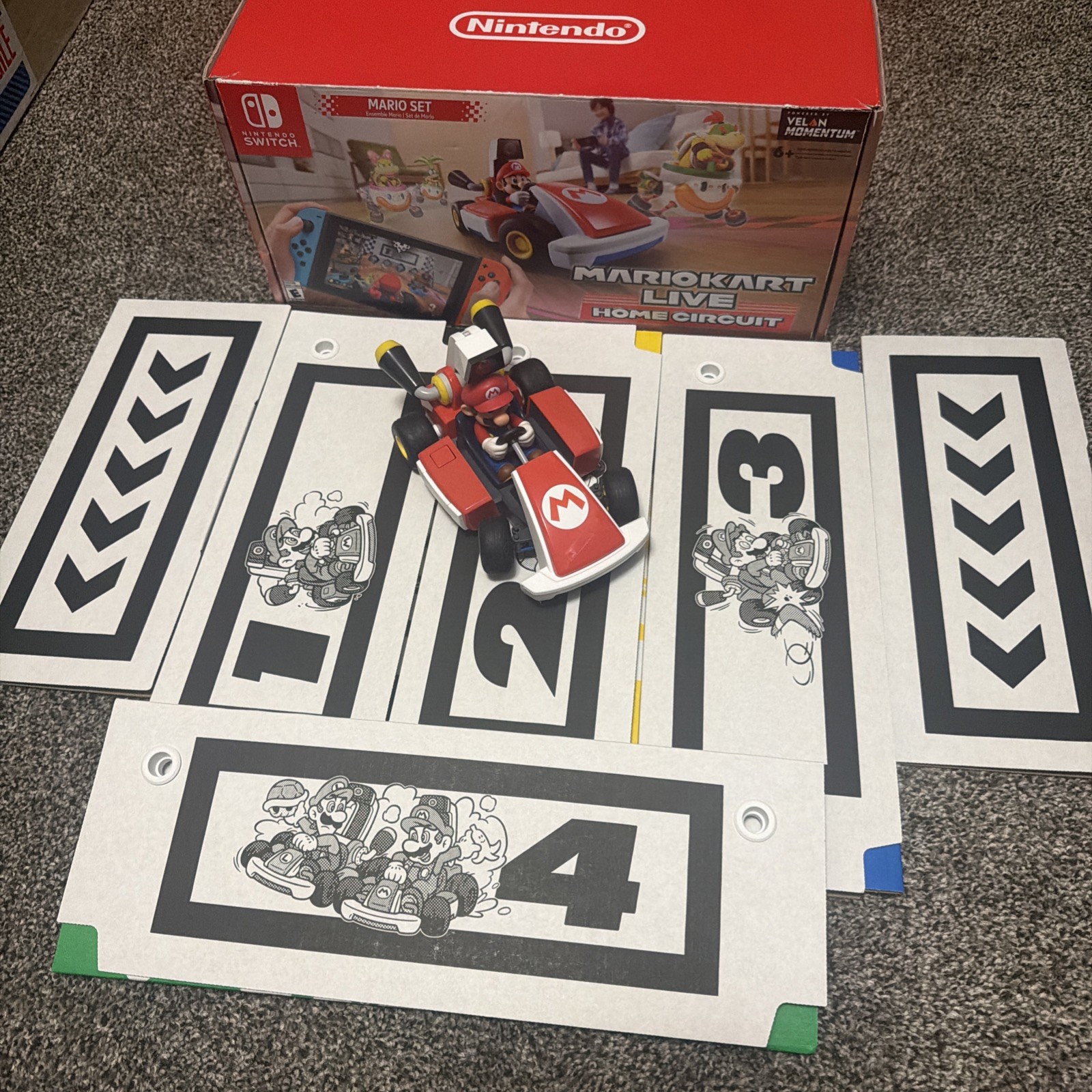 Mario Kart Live: Home Circuit -Mario Set – All Items Included