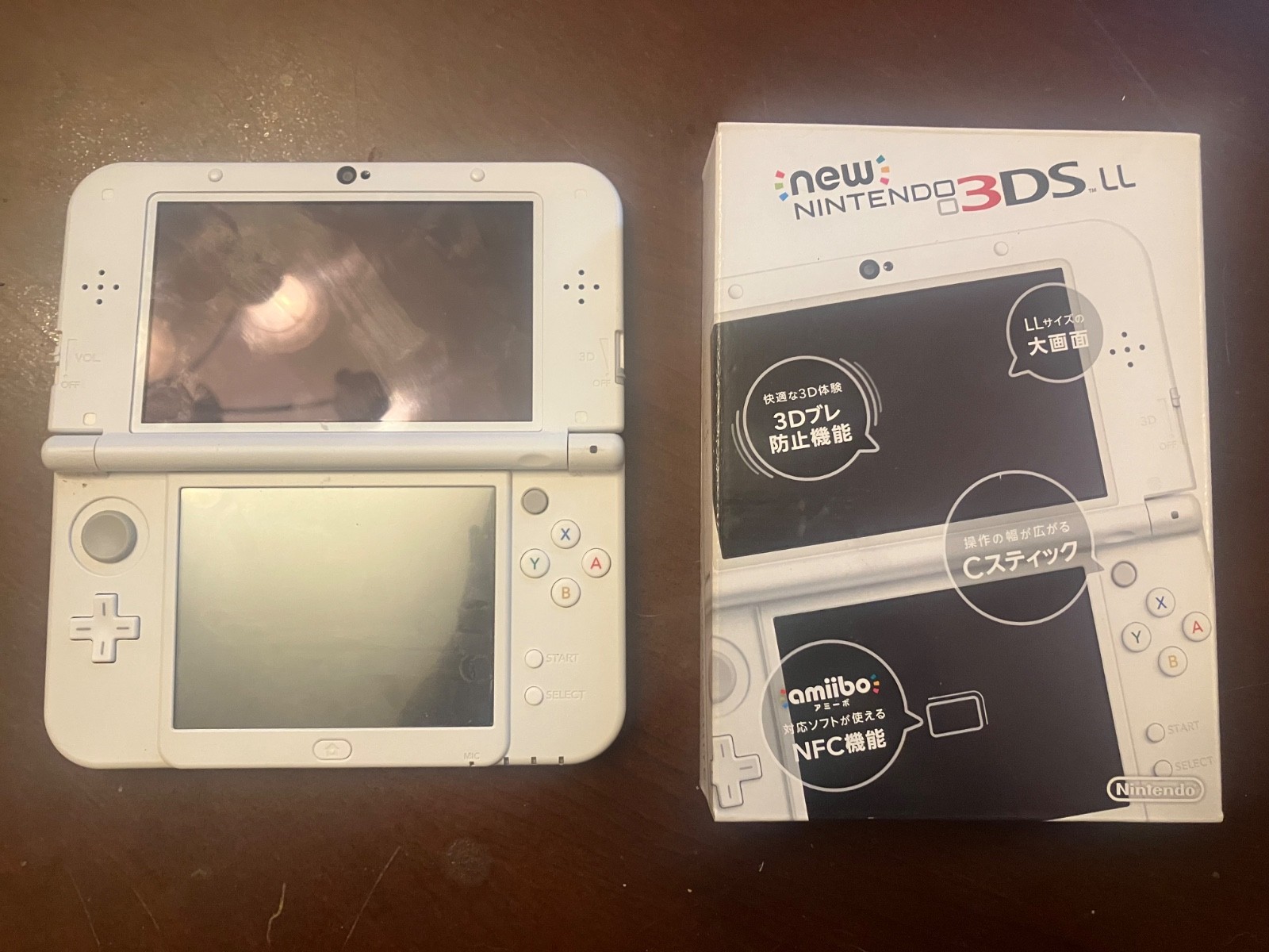 (USED w/box) New nintendo 3ds LL Pearl White Japan