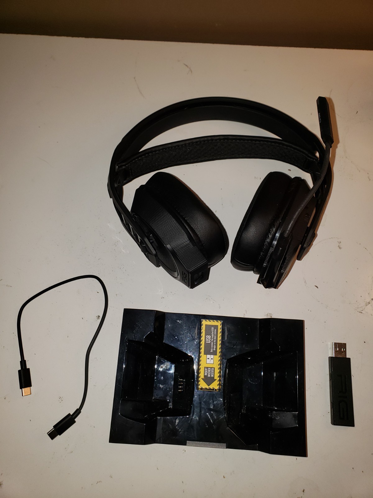 RIG 800 PRO HX Wireless Gaming Headset & Multi-Function Base For Xbox