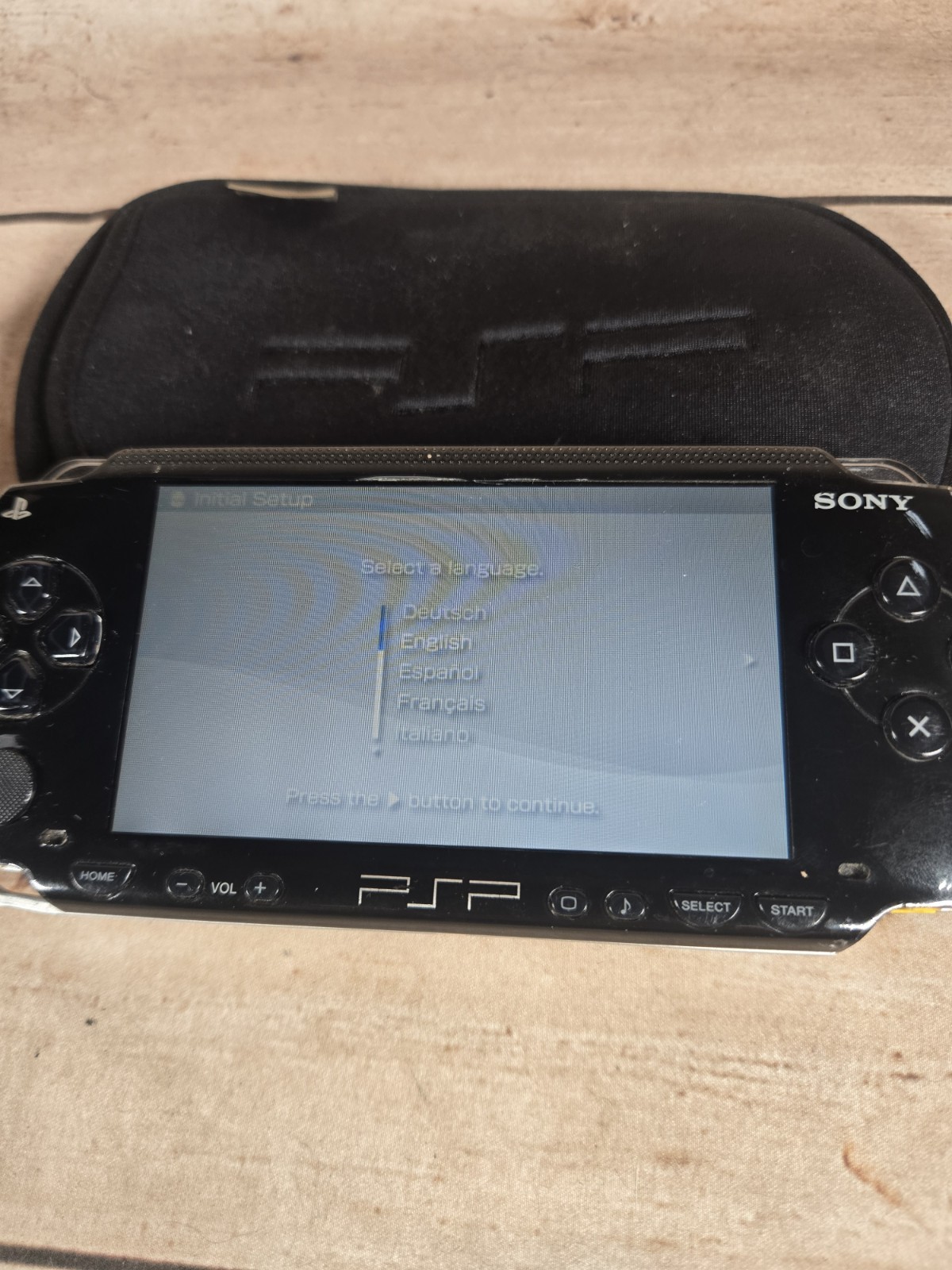 WORKING SONY PlayStation PSP-1001 Handheld Game Console + Charger TESTED