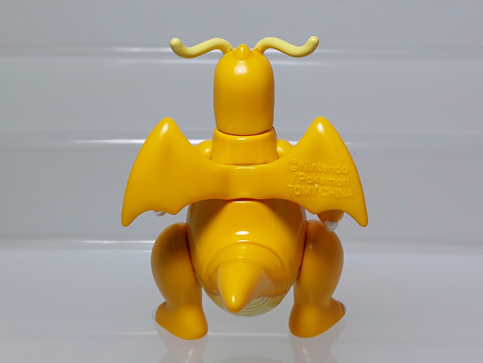 Dragonite Pokemon MetaColle Metal Diecast Figure Takara Tomy 2017 Japan 2.4in