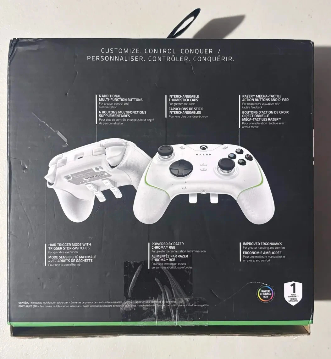 Razer Wolverine V2 Chroma Controller for Microsoft Xbox One/Series S/X – White