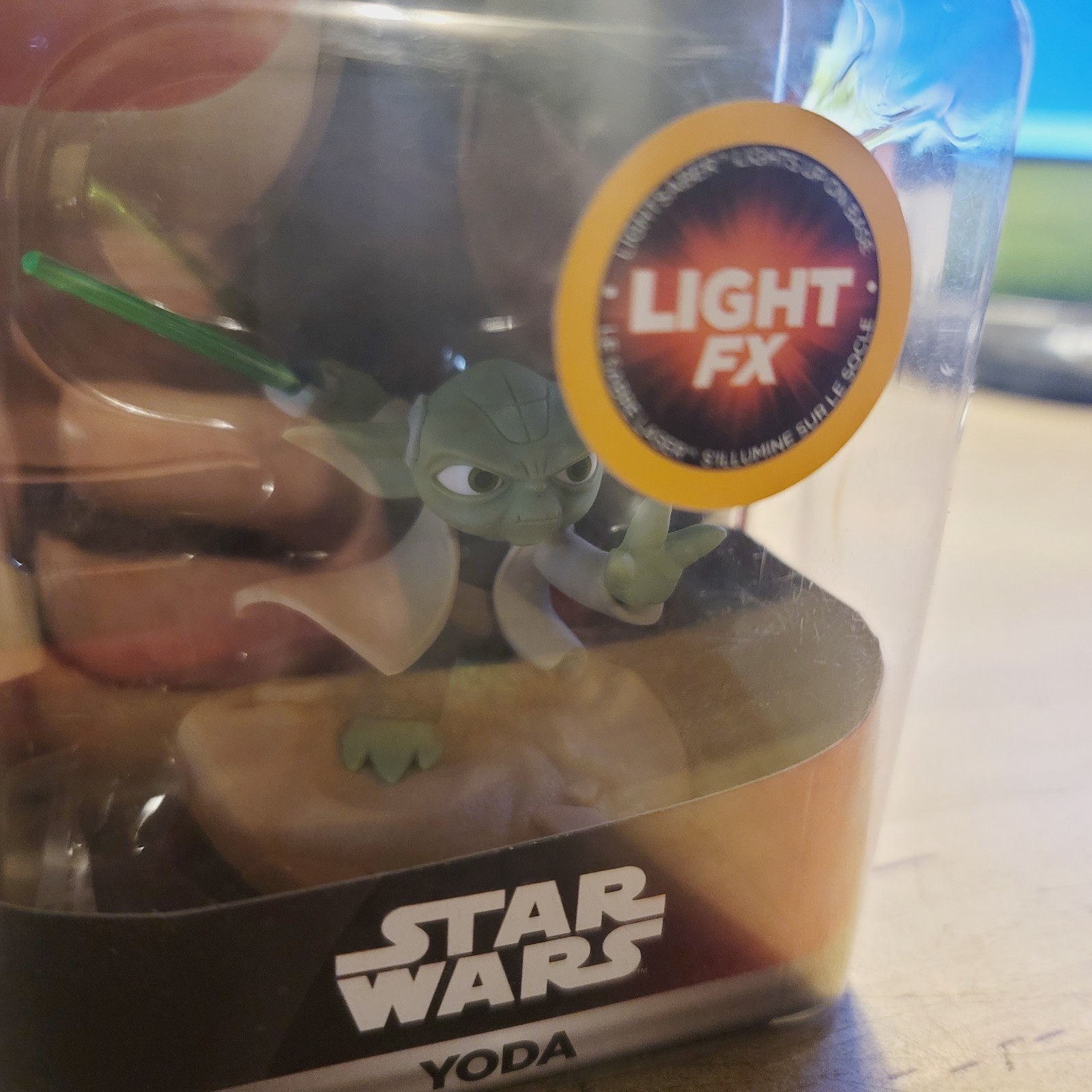 Disney Infinity 3.0 Edition Star Wars Yoda Character Figure W/Light FX Pls Read