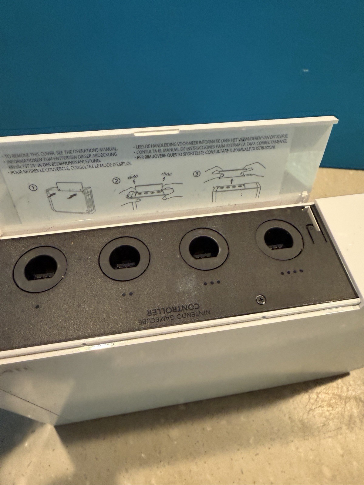 Original Nintendo Wii Bundle- Consol, Wii Sports, Game Party 2, And Controllers.