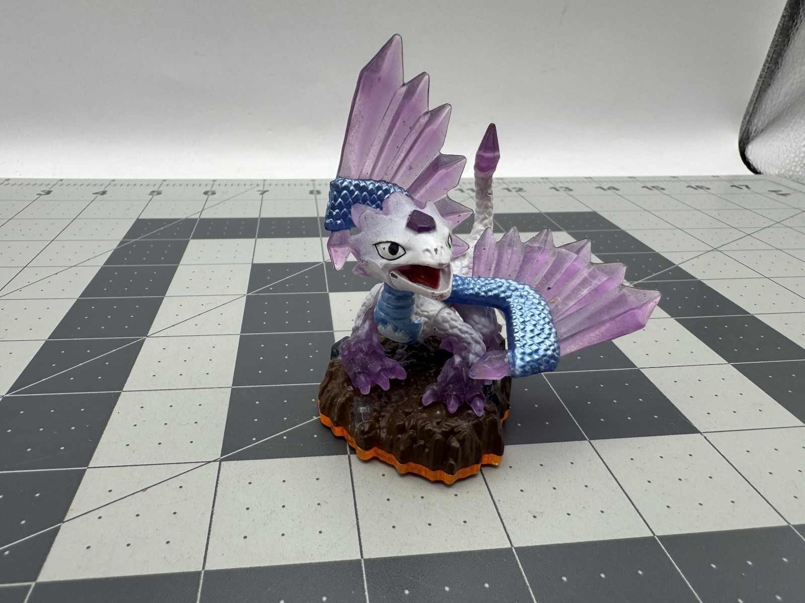 Activision Skylanders Giants Flashwing figure 84524888