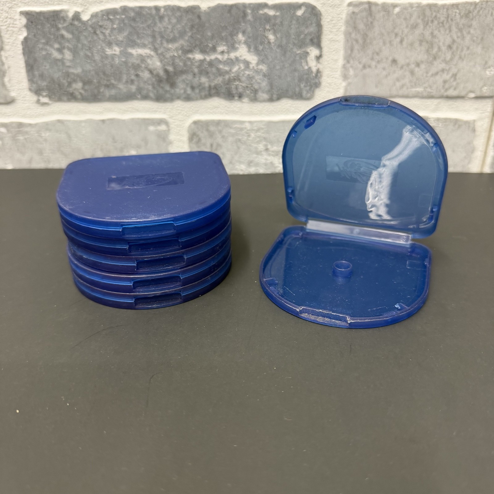 Madcatz UMD Plastic Storage Cases – Lot of 6 – Sony PSP UMD Blue