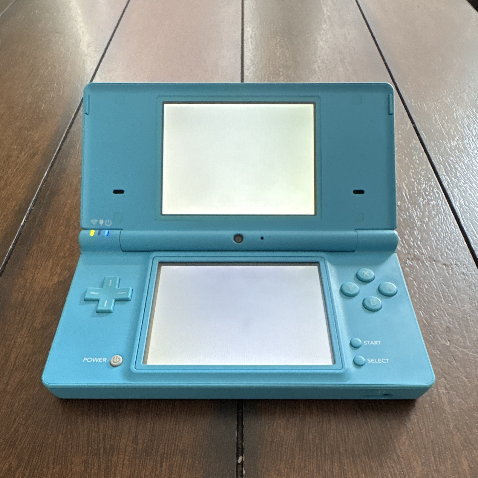 Nintendo DSi Light Blue Handheld Console USG-001