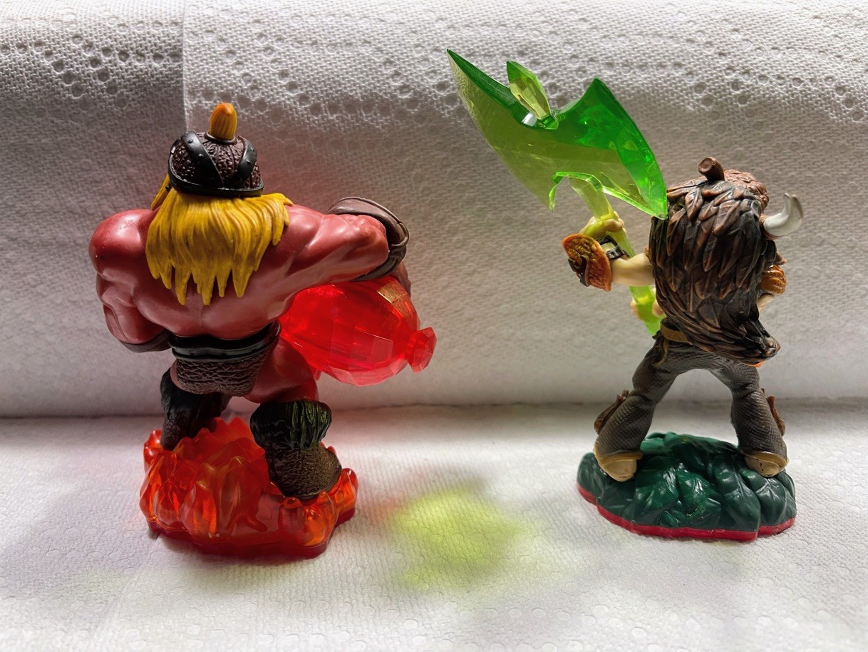 Activision Skylanders Spyro’s Adventure Figure Lot – Lot of 2 figures